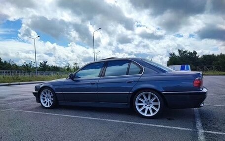 BMW 7 серия, 1997 год, 560 000 рублей, 15 фотография