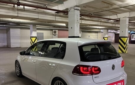 Volkswagen Golf GTI VII, 2011 год, 1 450 000 рублей, 14 фотография