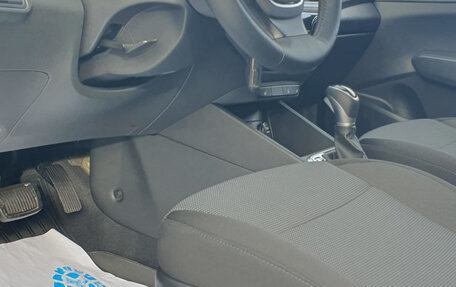 Hyundai Solaris II рестайлинг, 2021 год, 1 885 000 рублей, 20 фотография