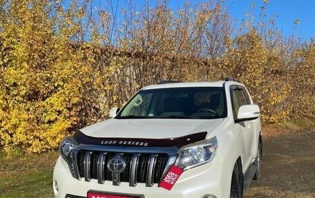Toyota Land Cruiser Prado 150 рестайлинг 2, 2013 год, 3 950 000 рублей, 1 фотография