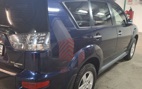 Mitsubishi Outlander III рестайлинг 3, 2011 год, 1 150 000 рублей, 6 фотография