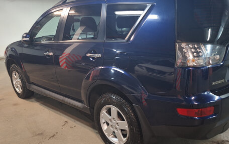 Mitsubishi Outlander III рестайлинг 3, 2011 год, 1 150 000 рублей, 9 фотография