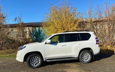 Toyota Land Cruiser Prado 150 рестайлинг 2, 2013 год, 3 950 000 рублей, 4 фотография
