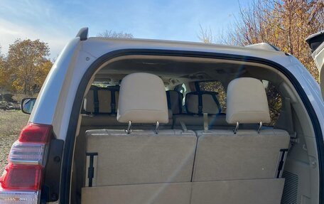 Toyota Land Cruiser Prado 150 рестайлинг 2, 2013 год, 3 950 000 рублей, 17 фотография