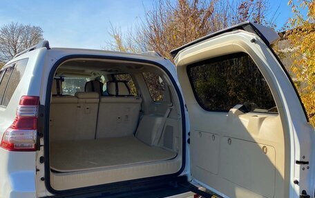 Toyota Land Cruiser Prado 150 рестайлинг 2, 2013 год, 3 950 000 рублей, 19 фотография