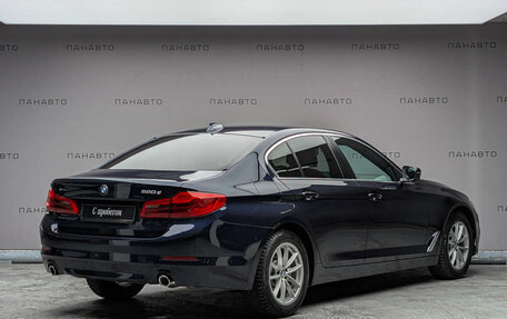 BMW 5 серия, 2018 год, 3 575 000 рублей, 3 фотография