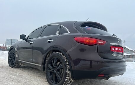 Infiniti FX II, 2010 год, 1 700 000 рублей, 6 фотография