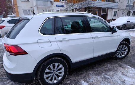 Volkswagen Tiguan II, 2017 год, 1 580 000 рублей, 5 фотография