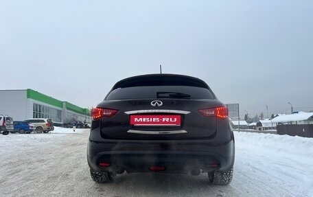 Infiniti FX II, 2010 год, 1 700 000 рублей, 9 фотография