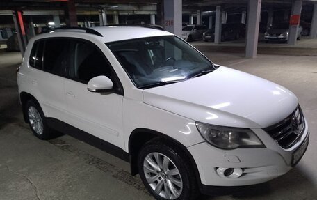 Volkswagen Tiguan I, 2009 год, 750 000 рублей, 2 фотография