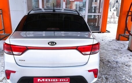 KIA Rio IV, 2018 год, 1 650 000 рублей, 9 фотография