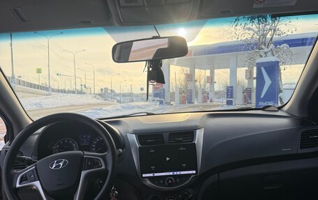 Hyundai Solaris II рестайлинг, 2014 год, 880 000 рублей, 9 фотография