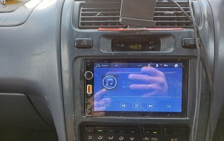 Toyota Ipsum II, 1997 год, 445 000 рублей, 3 фотография