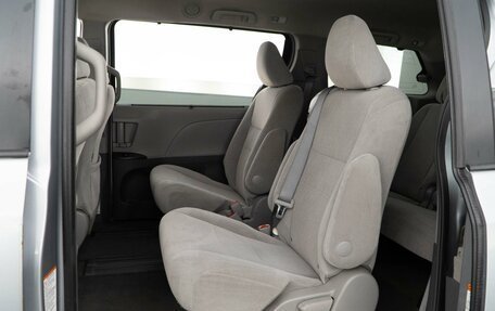 Toyota Sienna III, 2016 год, 2 548 077 рублей, 9 фотография