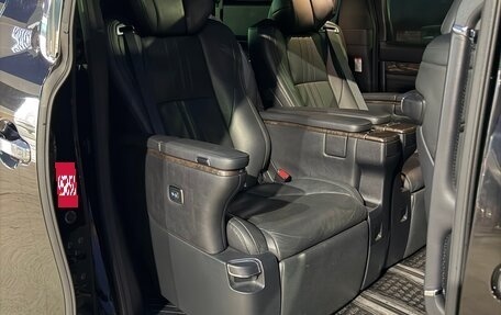 Toyota Alphard III, 2019 год, 4 600 000 рублей, 9 фотография