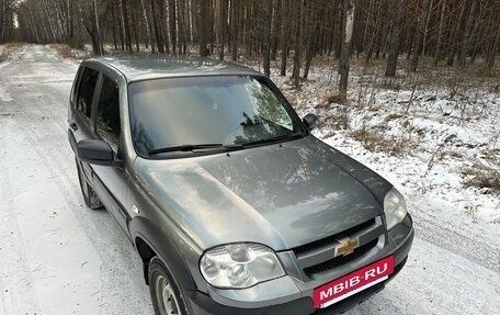 Chevrolet Niva I рестайлинг, 2020 год, 650 000 рублей, 2 фотография