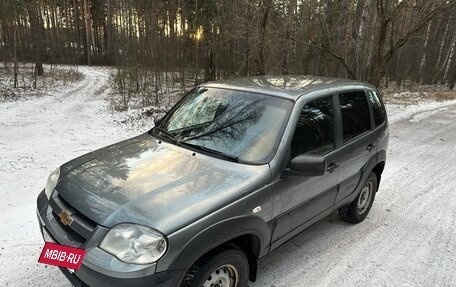Chevrolet Niva I рестайлинг, 2020 год, 650 000 рублей, 21 фотография