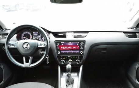 Skoda Octavia, 2017 год, 1 575 000 рублей, 17 фотография