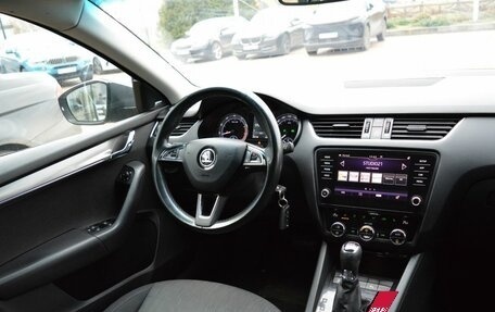 Skoda Octavia, 2017 год, 1 575 000 рублей, 18 фотография