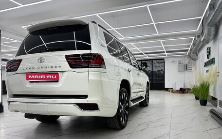 Toyota Land Cruiser 200, 2015 год, 5 350 000 рублей, 4 фотография