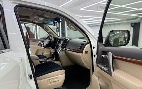 Toyota Land Cruiser 200, 2015 год, 5 350 000 рублей, 12 фотография