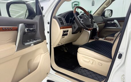 Toyota Land Cruiser 200, 2015 год, 5 350 000 рублей, 26 фотография