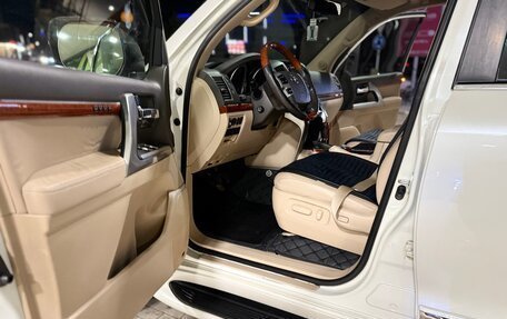 Toyota Land Cruiser 200, 2015 год, 5 350 000 рублей, 30 фотография