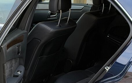 Mercedes-Benz E-Класс, 2015 год, 1 850 000 рублей, 10 фотография