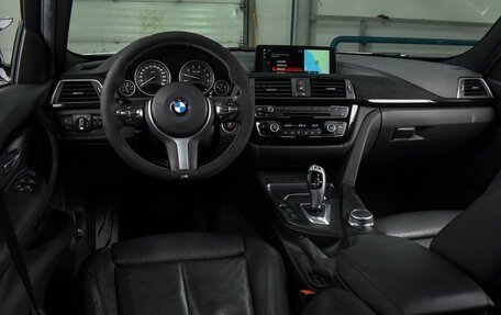 BMW 3 серия, 2019 год, 2 679 000 рублей, 6 фотография