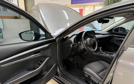 Mazda 3, 2022 год, 1 250 000 рублей, 9 фотография