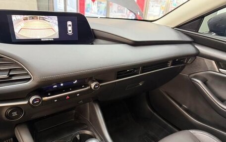 Mazda 3, 2022 год, 1 250 000 рублей, 14 фотография