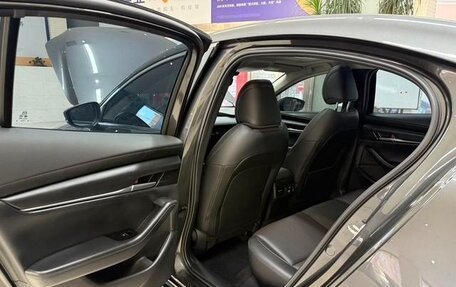 Mazda 3, 2022 год, 1 250 000 рублей, 19 фотография