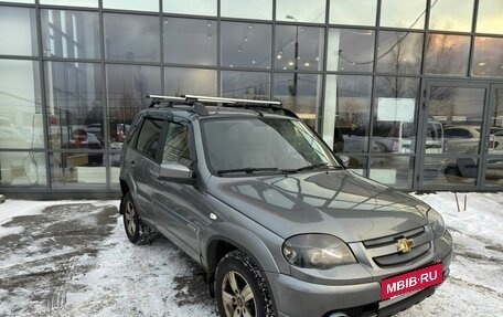 Chevrolet Niva I рестайлинг, 2017 год, 599 000 рублей, 3 фотография