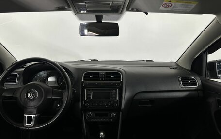 Volkswagen Polo VI (EU Market), 2014 год, 860 000 рублей, 7 фотография