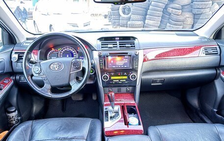 Toyota Camry, 2014 год, 1 250 000 рублей, 12 фотография