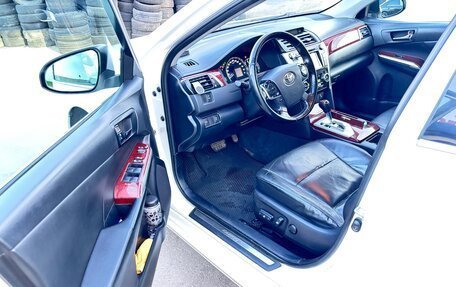 Toyota Camry, 2014 год, 1 250 000 рублей, 11 фотография