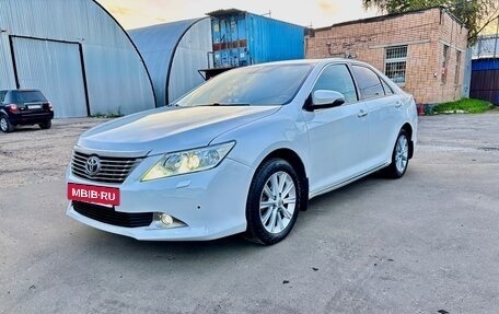 Toyota Camry, 2014 год, 1 250 000 рублей, 21 фотография