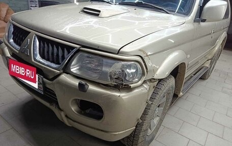 Mitsubishi Pajero Sport II рестайлинг, 2008 год, 740 000 рублей, 25 фотография