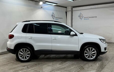 Volkswagen Tiguan I, 2016 год, 1 699 800 рублей, 16 фотография