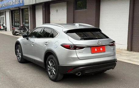 Mazda CX-4, 2022 год, 2 200 855 рублей, 6 фотография