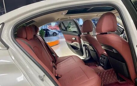 BMW 3 серия, 2021 год, 2 990 000 рублей, 14 фотография