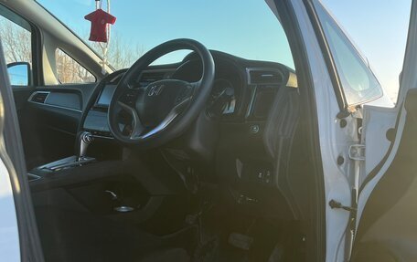 Honda Shuttle II, 2019 год, 1 395 000 рублей, 24 фотография