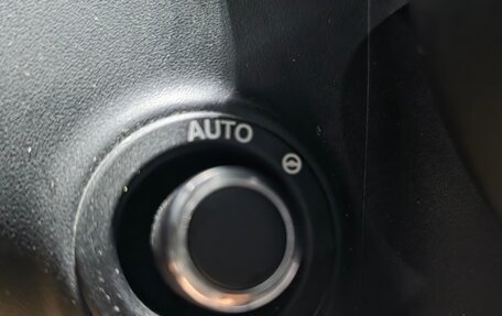 Land Rover Defender II, 2021 год, 4 650 000 рублей, 20 фотография