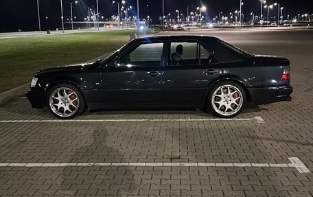 Mercedes-Benz E-Класс, 1993 год, 3 000 000 рублей, 12 фотография