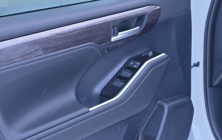 Toyota Highlander, 2025 год, 5 240 000 рублей, 6 фотография