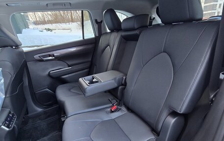 Toyota Highlander, 2025 год, 5 240 000 рублей, 19 фотография