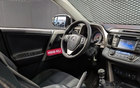 Toyota RAV4, 2015 год, 1 660 000 рублей, 30 фотография