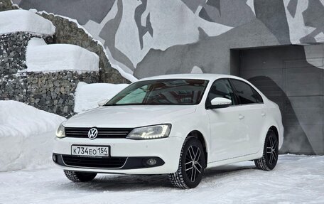 Volkswagen Jetta VI, 2014 год, 1 100 000 рублей, 1 фотография