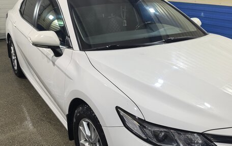 Toyota Camry, 2019 год, 2 080 000 рублей, 3 фотография