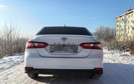 Toyota Camry, 2019 год, 2 080 000 рублей, 11 фотография